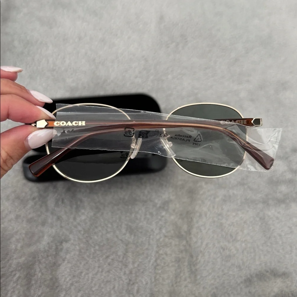 Coach HC7159 (CL909) sunglasses